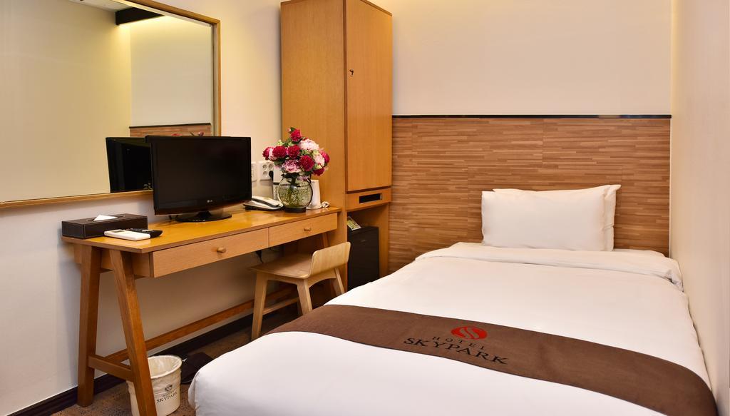 Hotel Skypark Myeongdong 1 Séoul Extérieur photo